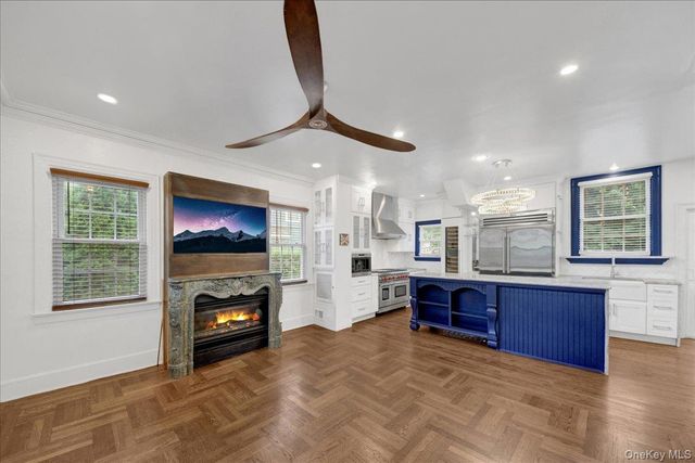 32 Deerfield Avenue, Eastchester, NY 10709