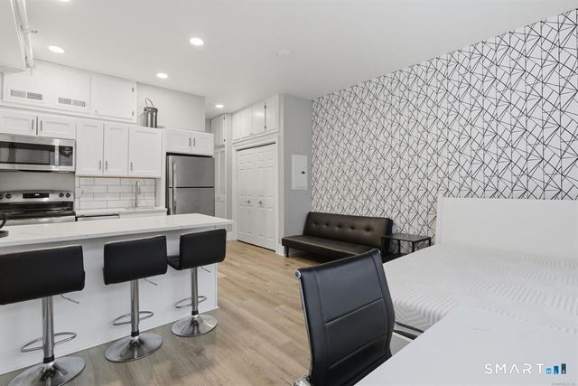 99 Orange Street, New Haven, CT 06510