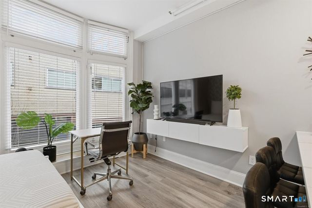 99 Orange Street, New Haven, CT 06510