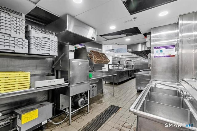 99 Orange Street, New Haven, CT 06510