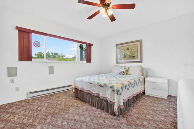 2001 WORLD PARKWAY BOULEVARD 3, Clearwater, FL 33763