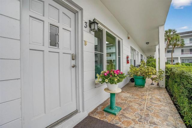 2001 WORLD PARKWAY BOULEVARD 3, Clearwater, FL 33763