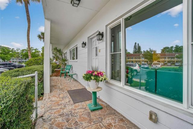 2001 WORLD PARKWAY BOULEVARD 3, Clearwater, FL 33763