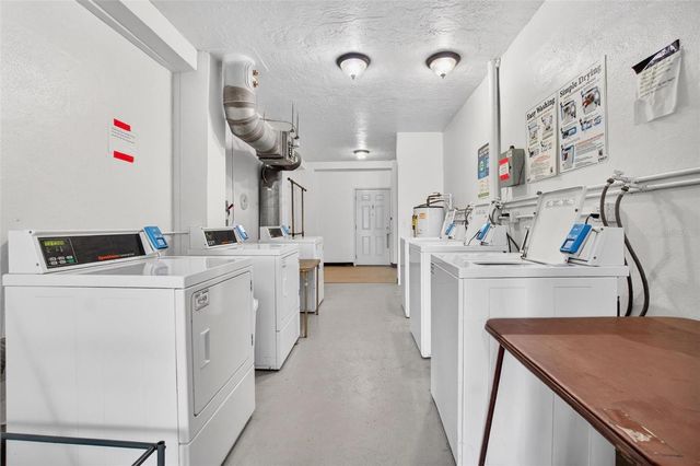 2001 WORLD PARKWAY BOULEVARD 3, Clearwater, FL 33763