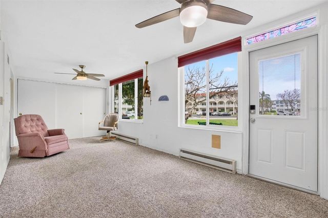 2001 WORLD PARKWAY BOULEVARD 3, Clearwater, FL 33763