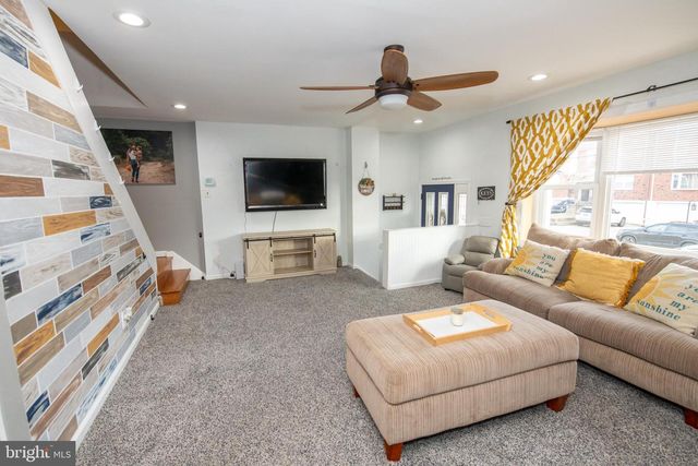 12506 CHILTON RD, Philadelphia, PA 19154