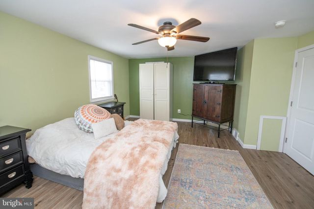 12506 CHILTON RD, Philadelphia, PA 19154