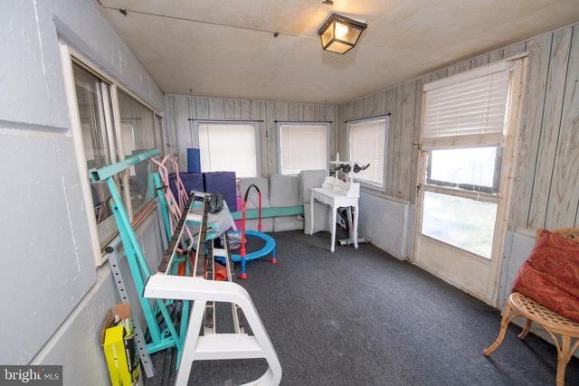 12506 CHILTON RD, Philadelphia, PA 19154