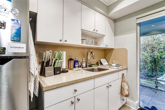 1457 Atlantic Shores Blvd, Hallandale Beach, FL 33009