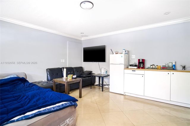 1457 Atlantic Shores Blvd, Hallandale Beach, FL 33009