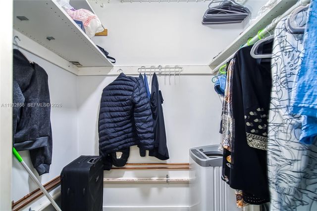 1457 Atlantic Shores Blvd, Hallandale Beach, FL 33009