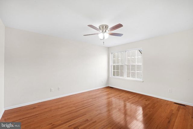 99 WARWICK RD, Princeton Junction, NJ 08550