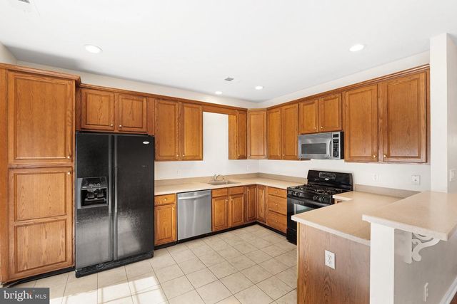 99 WARWICK RD, Princeton Junction, NJ 08550