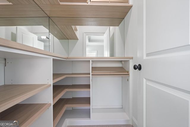 355 Banbury Crossing, Alpharetta, GA 30009