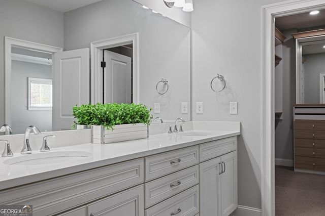 355 Banbury Crossing, Alpharetta, GA 30009