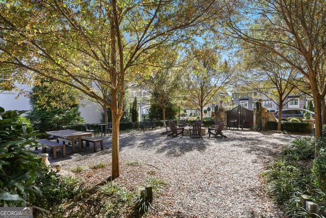 355 Banbury Crossing, Alpharetta, GA 30009