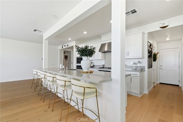 2805 Santa Fiora, Corona, CA 92882