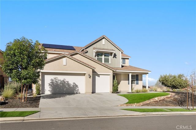 2805 Santa Fiora, Corona, CA 92882