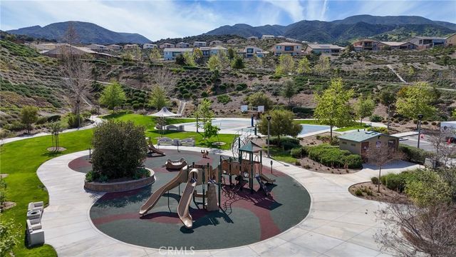 2805 Santa Fiora, Corona, CA 92882