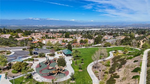 2805 Santa Fiora, Corona, CA 92882