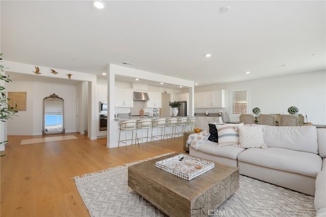 2805 Santa Fiora, Corona, CA 92882