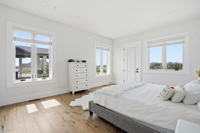 1539 S Millridge Court, Nixa, MO 65714