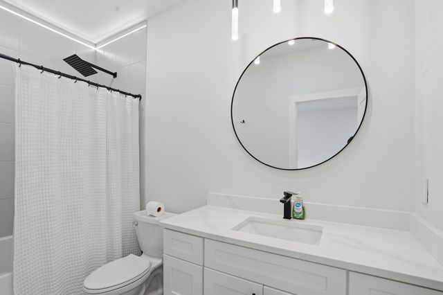 1539 S Millridge Court, Nixa, MO 65714