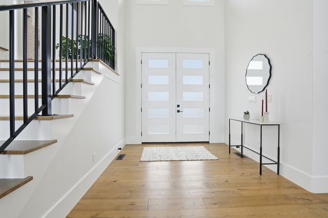 1539 S Millridge Court, Nixa, MO 65714