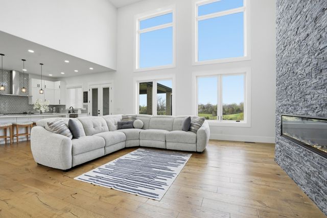 1539 S Millridge Court, Nixa, MO 65714