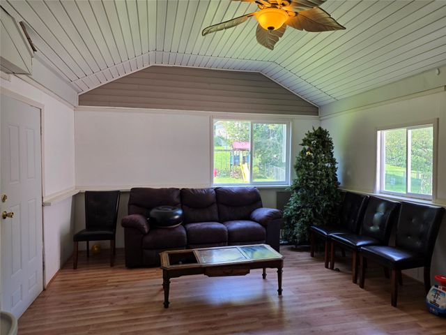 4908 69th Street, Urbandale, IA 50322