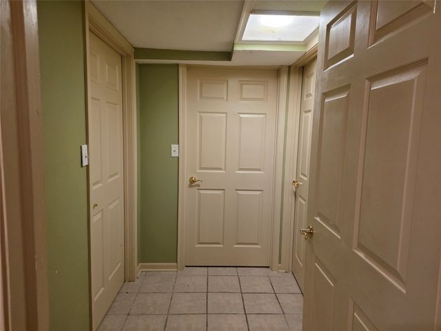 4908 69th Street, Urbandale, IA 50322
