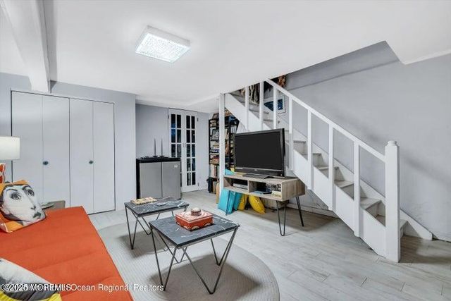 15 Buena Vista Court, Loch Arbour Village, NJ 07711