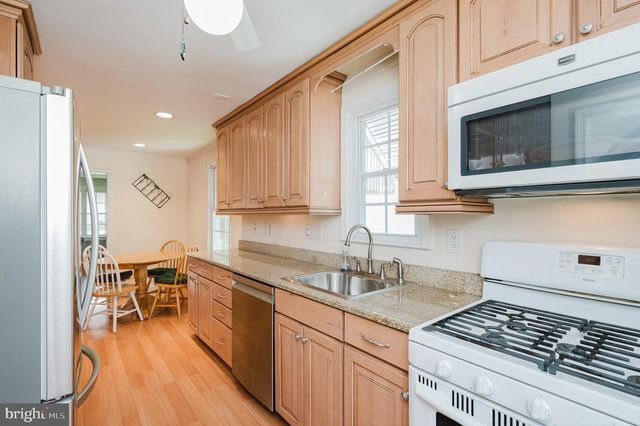 2924 EDGEWOOD AVE, Baltimore, MD 21234