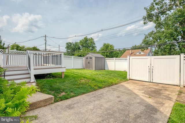 2924 EDGEWOOD AVE, Baltimore, MD 21234