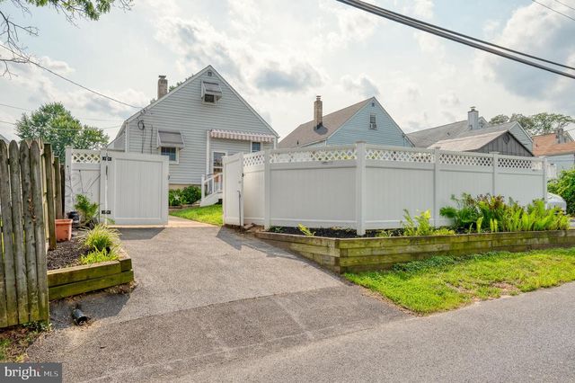2924 EDGEWOOD AVE, Baltimore, MD 21234
