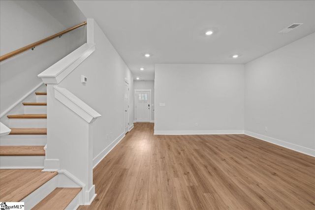 409 W Parima Court, Spartanburg, SC 29301