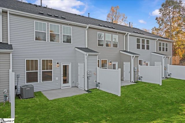 409 W Parima Court, Spartanburg, SC 29301