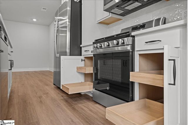 409 W Parima Court, Spartanburg, SC 29301