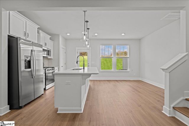 409 W Parima Court, Spartanburg, SC 29301