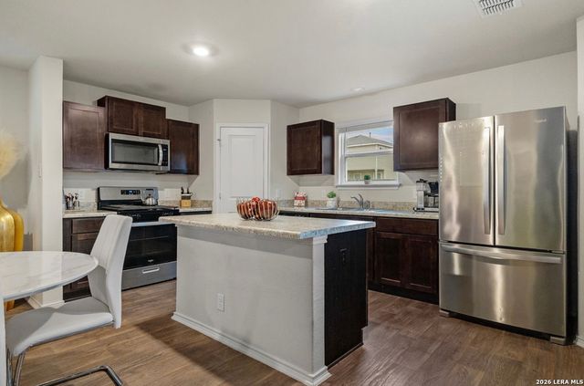 13727 CJ Valley, San Antonio, TX 78254