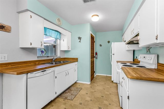 3057 PELLAM BOULEVARD, Port Charlotte, FL 33948