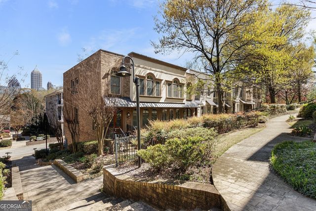 395 Laurent Street NW 5, Atlanta, GA 30318