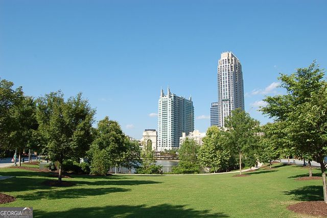 395 Laurent Street NW 5, Atlanta, GA 30318