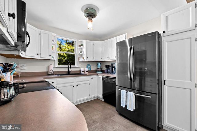 1856 BELLEVUE AVE, Woodbury, NJ 08096