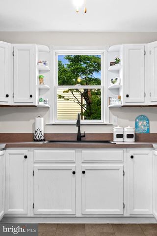1856 BELLEVUE AVE, Woodbury, NJ 08096