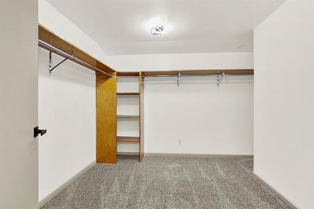 265 Monica Dr, Hempfield Twp, PA 15601