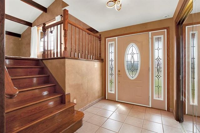 265 Monica Dr, Hempfield Twp, PA 15601