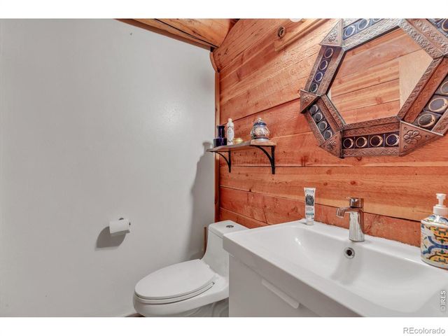 679 Cougar Drive, Boulder, CO 80302