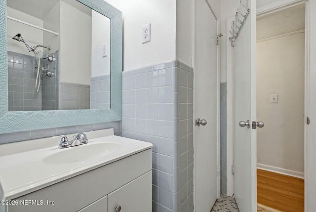 2417 PROVOST Road E, Jacksonville, FL 32216