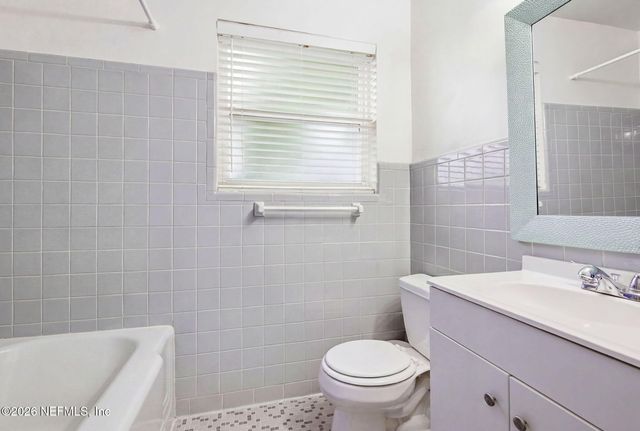2417 PROVOST Road E, Jacksonville, FL 32216